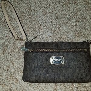 Authentic Michael Kors Wristlet